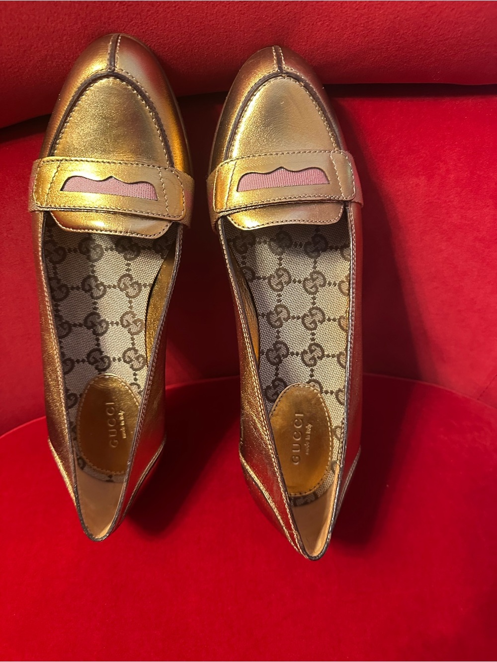 Gucci Metallic Gold Leather Loafers with Pink Accent